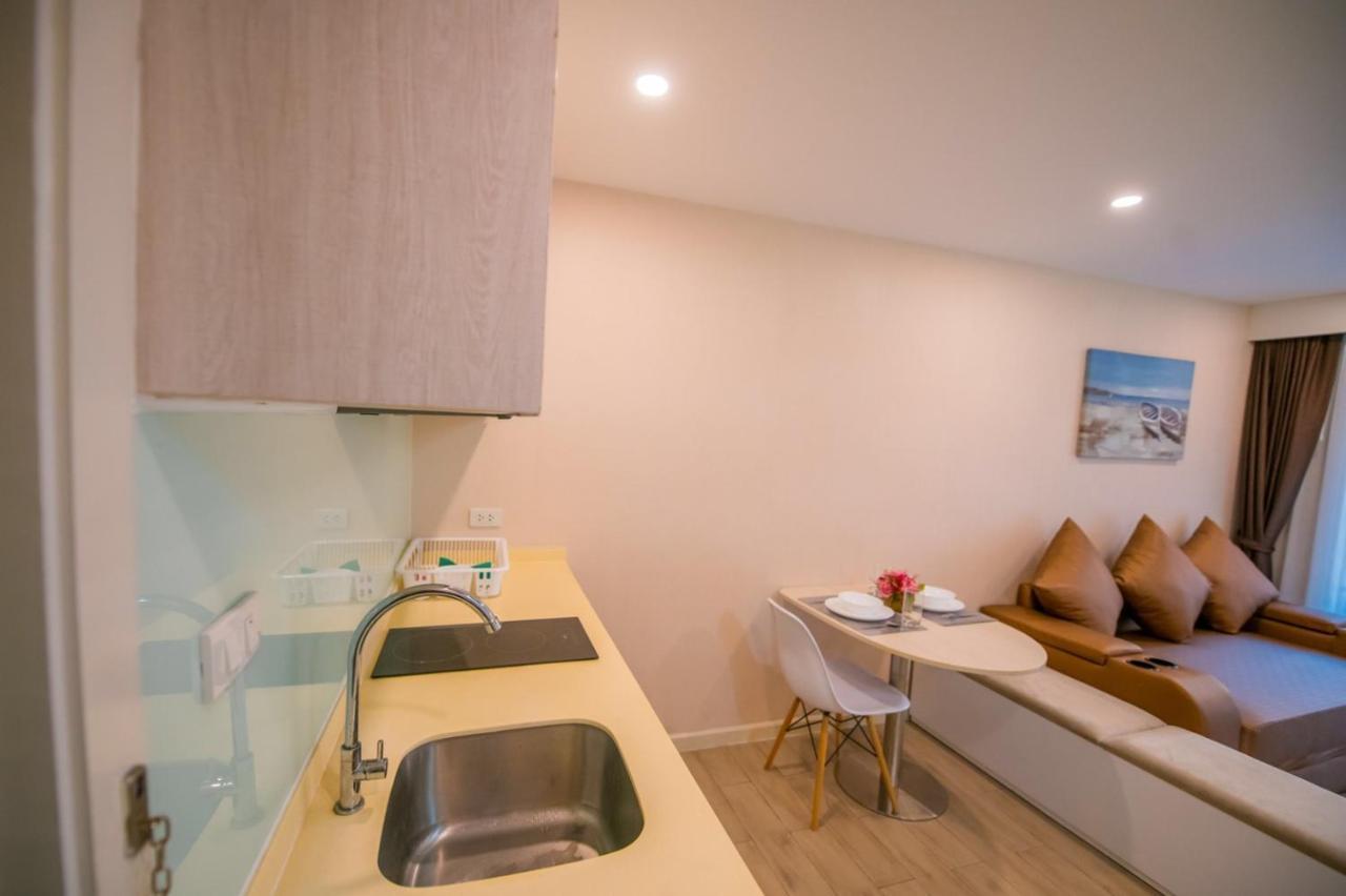 Seven Seas Pattaya Poolside Room ห้องติดสระ Jomtien Beach Buitenkant foto