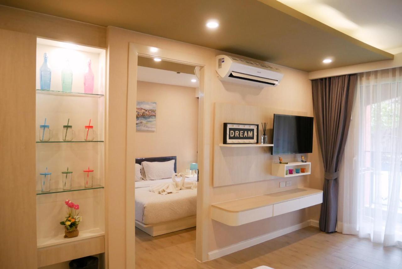 Seven Seas Pattaya Poolside Room ห้องติดสระ Jomtien Beach Buitenkant foto