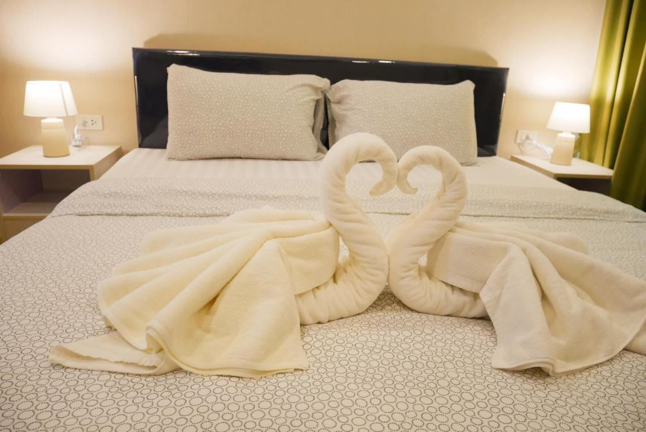Seven Seas Pattaya Poolside Room ห้องติดสระ Jomtien Beach Buitenkant foto