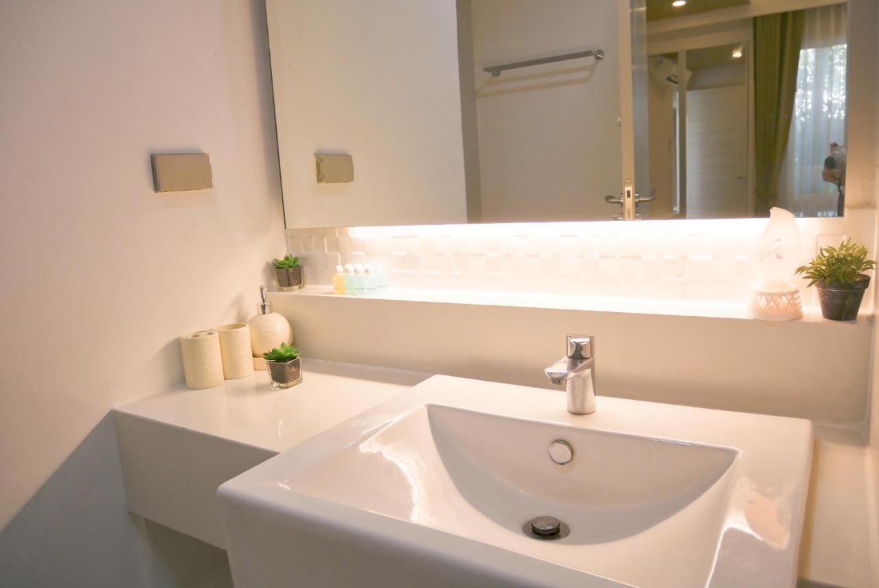 Seven Seas Pattaya Poolside Room ห้องติดสระ Jomtien Beach Buitenkant foto